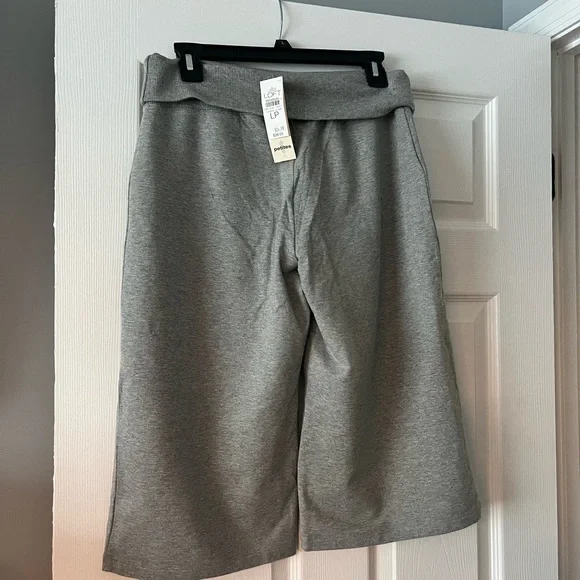 Ann Taylor Loft Petites Carpi Pants - Picture 3 of 3